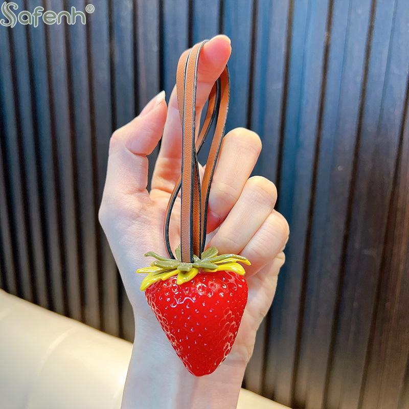 Simulation Resin Strawberry Bag Pendant Unique Fruit Decorative Charms for Couples Handbag Purse Gift