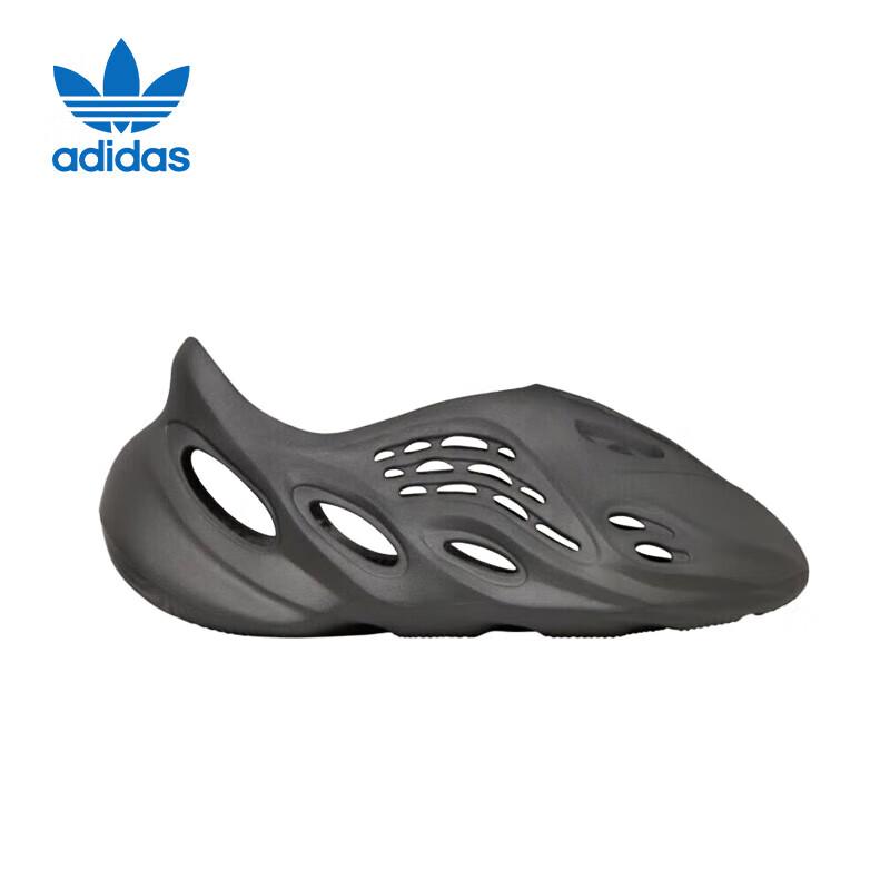 Adidas Yeezy Foam Runner  Черный Воин  36.5