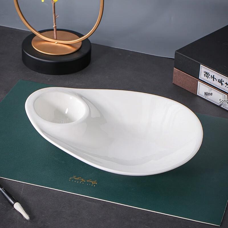 Nordic Style Ceramic Divided Dumpling Plate