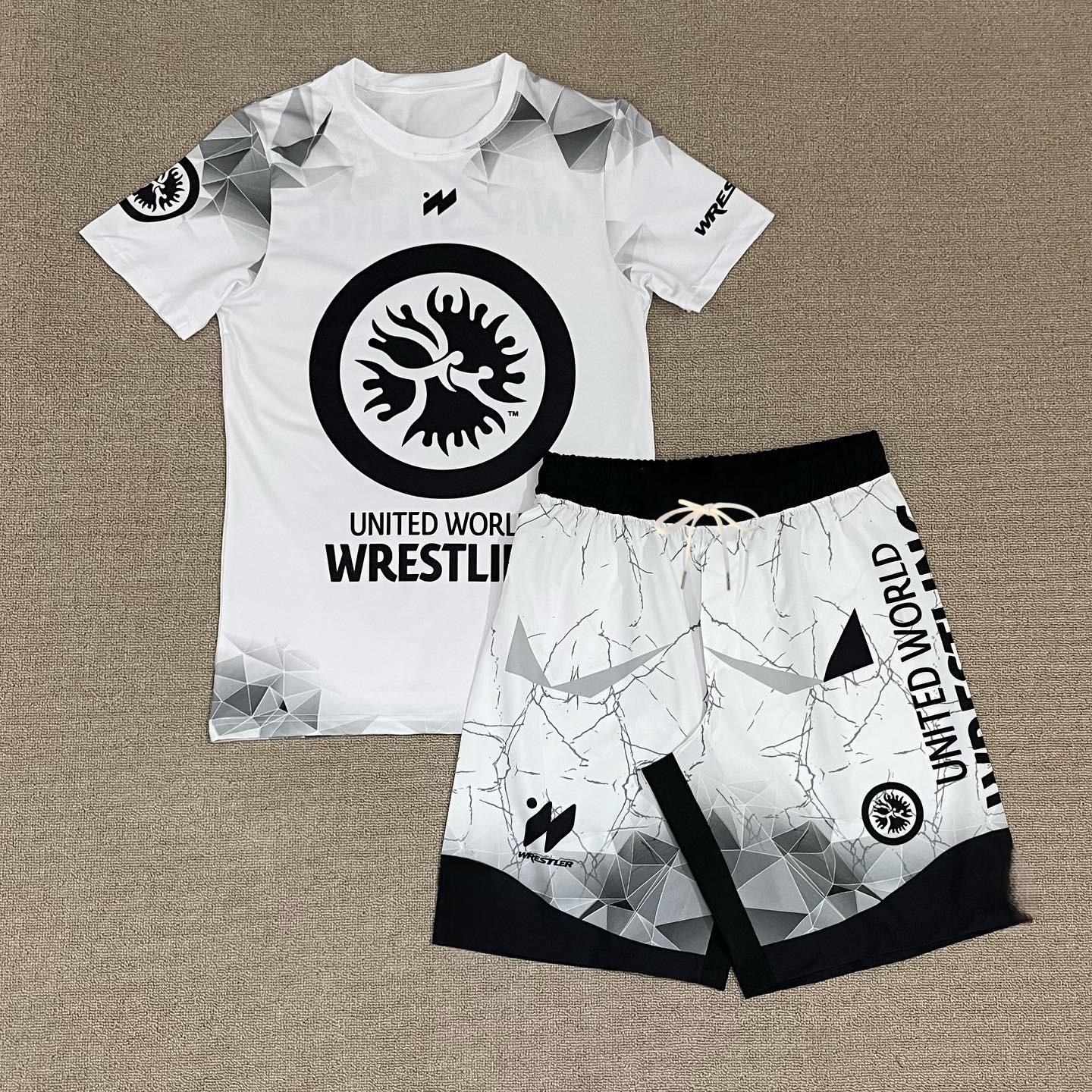 2026 Neues United World Wrestling Sportset Herren Kinder Schwarz Weiß T-Shirt & Shorts Schnelltrocknend MMA Trainingskampfanzug XL