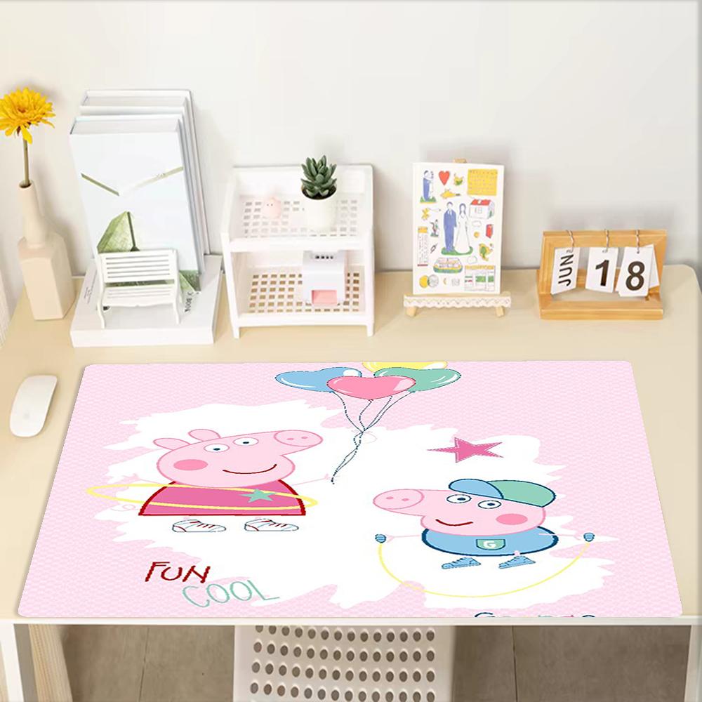 Peppa Pig Theme Mouse Pad, Non Slip Rubber Base, Multifunctional Office & Home Decor, Perfect for Workspace Personalization.
