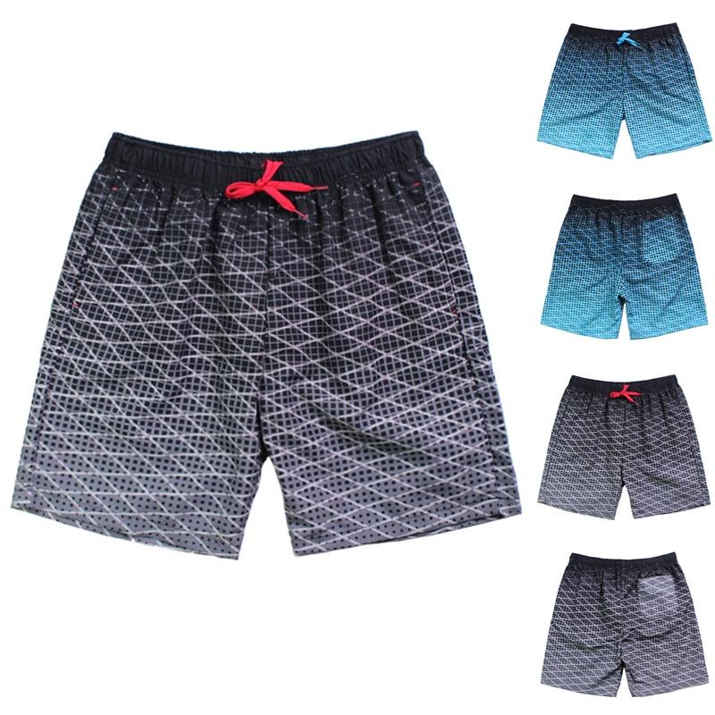 Hochwertige Herren Badehose mit modischem Design und bequemer Passform