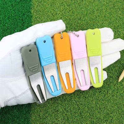 Golf-Pitchgabel mit Silikonabdeckung Aufhängering Multifunktion Rostfrei Hohe Festigkeit Golf