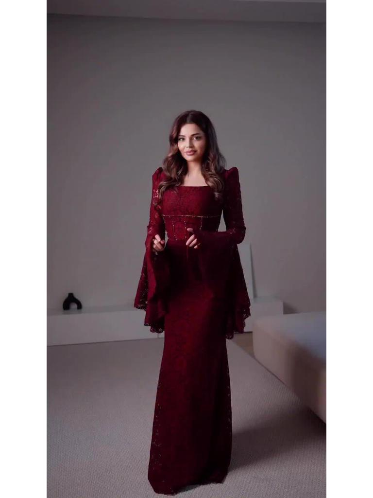 European Winter 2025 Retro Elegant Long Sleeve Dress for Women