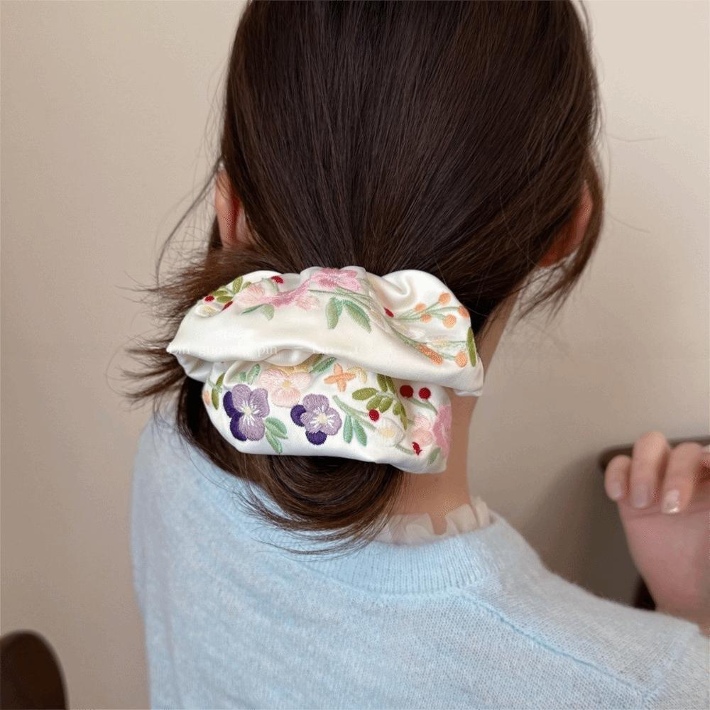 French Style Floral Scrunchies Satin Hair Ropes Temperament Embroidery Hair Scrunchies  Daily