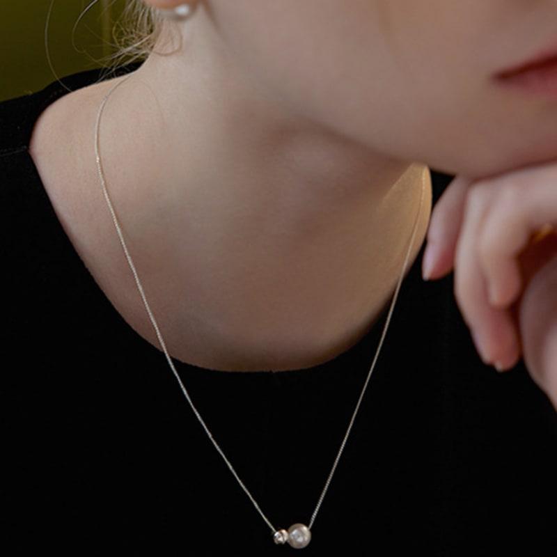 Lewe Pearl ball shiny chain necklace