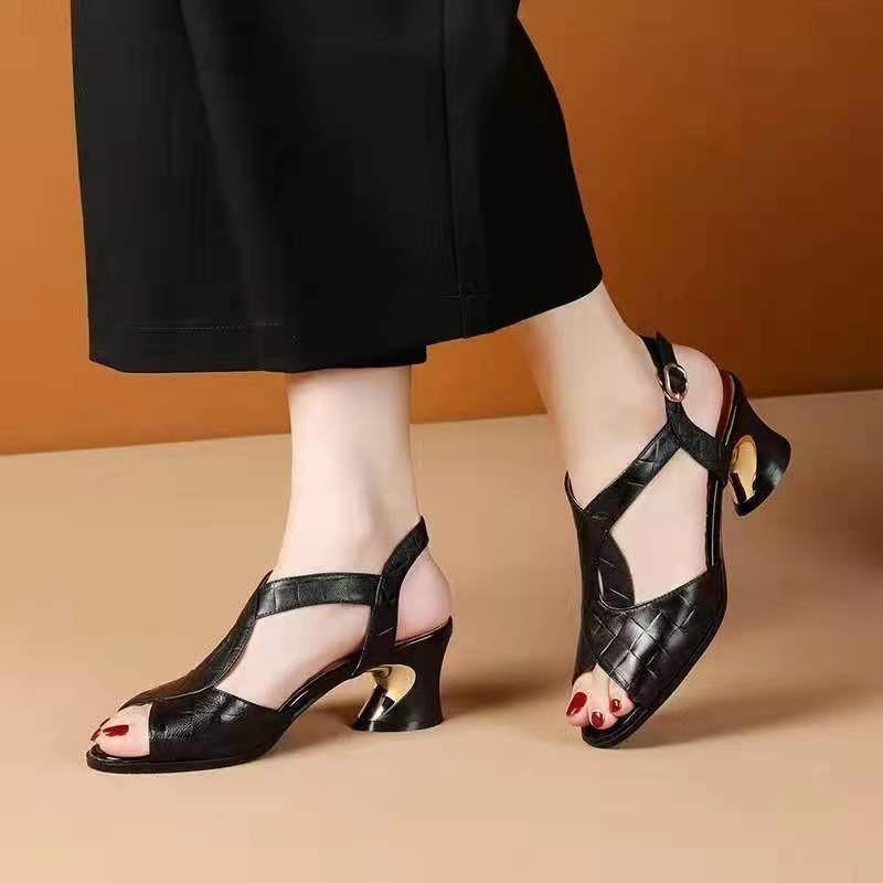 Sandals Women Fish Mouth Medium-heeled 2025 Summer New All-match Back Straps Thick-heeled Women's Shoes with Soft Bottom