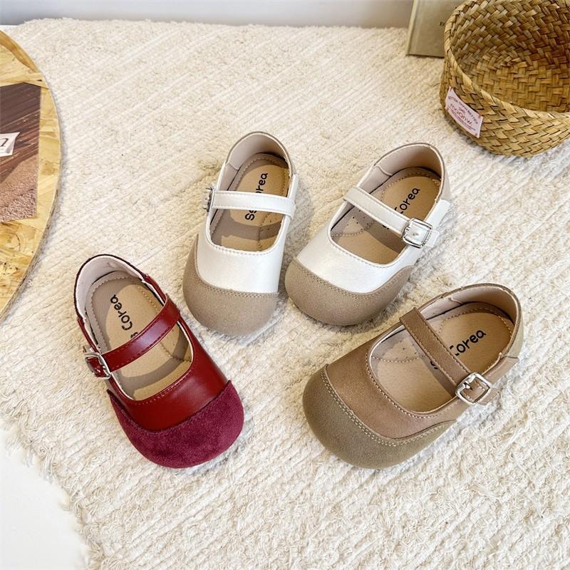 Girls shoes 2025 spring and autumn new shallow mouth round head shoes fashionable flat princess small leather shoes grandma shoes versatile