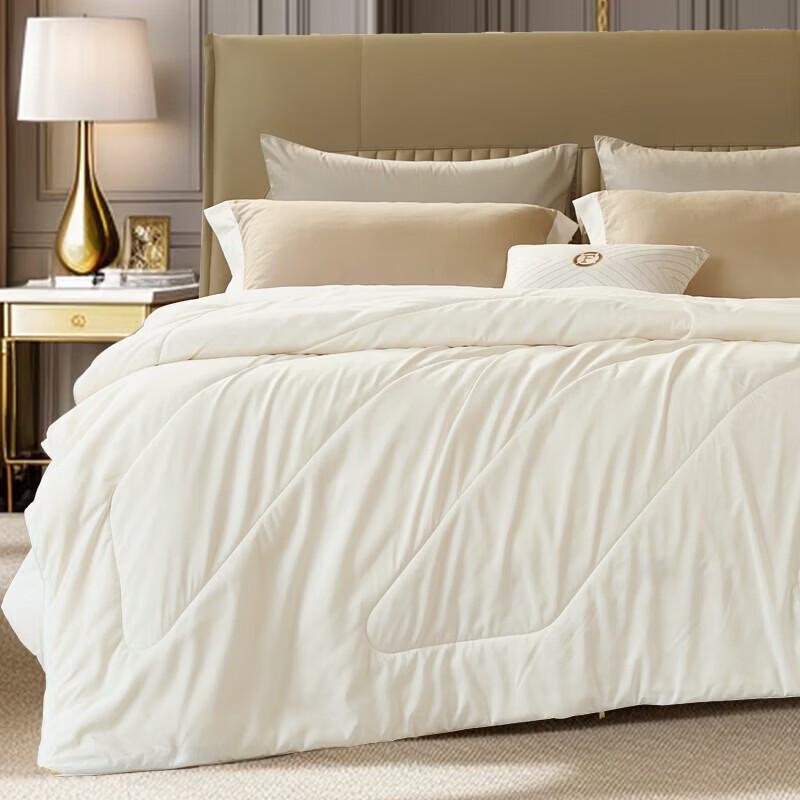 FUANNA Zhuomeng Class A Soybean Ten-Hole Antibacterial All-Season Quilt