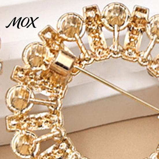 Clothing Decoration Pin Faux Pearl Rhinestone Ring Brooch, Hollow Circle Alloy Lapel Pin, Decorative Sweater Cardigan Coat Suits Accessories, Jewelry