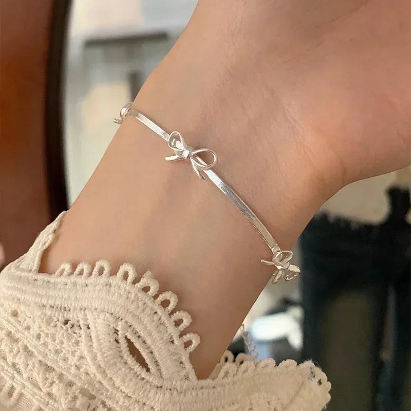 Cute Fresh Silver Color Simple Bowknot Bracelet for Women Ladies Elegent Chain Necklace Bangle Party Light Luxury Jewelry