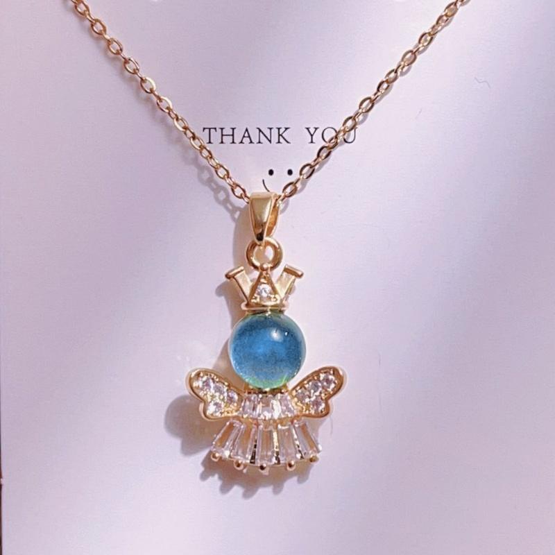 Wysoce spersonalizowany mały aniołek naszyjnik ze stali tytanowej dla kobiet, nowy design z kocim okiem i koroną