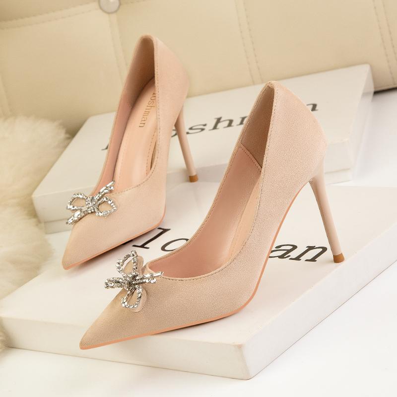 Fashion Black Suede Cloth High Heels Shoes Woman Basic Pumps 2025 Bowknot Crystal Diamond Buckle Fashion Party Sexy Women Shoes Pumps