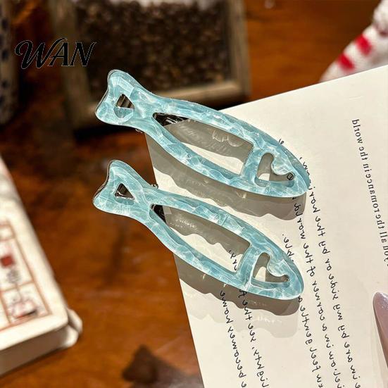 Fresh Fish Hollow Shape Clip 2Pcs Girl Hairpins, Acrylic Hair Clips with Built-in Elastic Clip, Broken Pins, Transparent Icy Blue Accessories