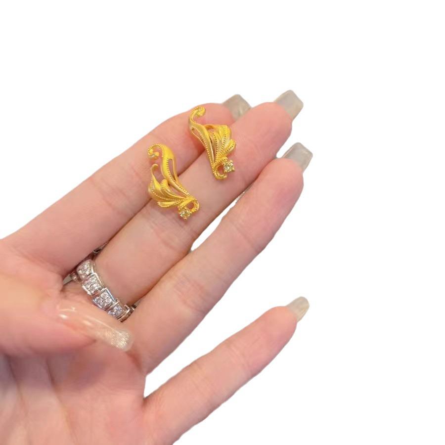 Ancient Gold Fish Tail Stud Earrings: Vibrant Colorful Design for Women