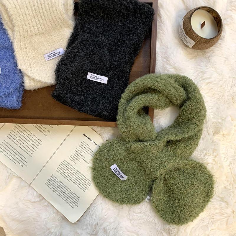 Autumn and winter scarf women's new versatile small ears solid color small scarf knitted wool cross scarf