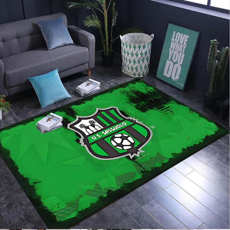 1 Stück Teppich Sassuolo Fußballwappen Design Teppich, Stuhlteppich, Läufer für Büro Schlafzimmer Wohnzimmer Schlafzimmer, Fußabtreter Dekoration Weihnachts-Fan-Geschenke