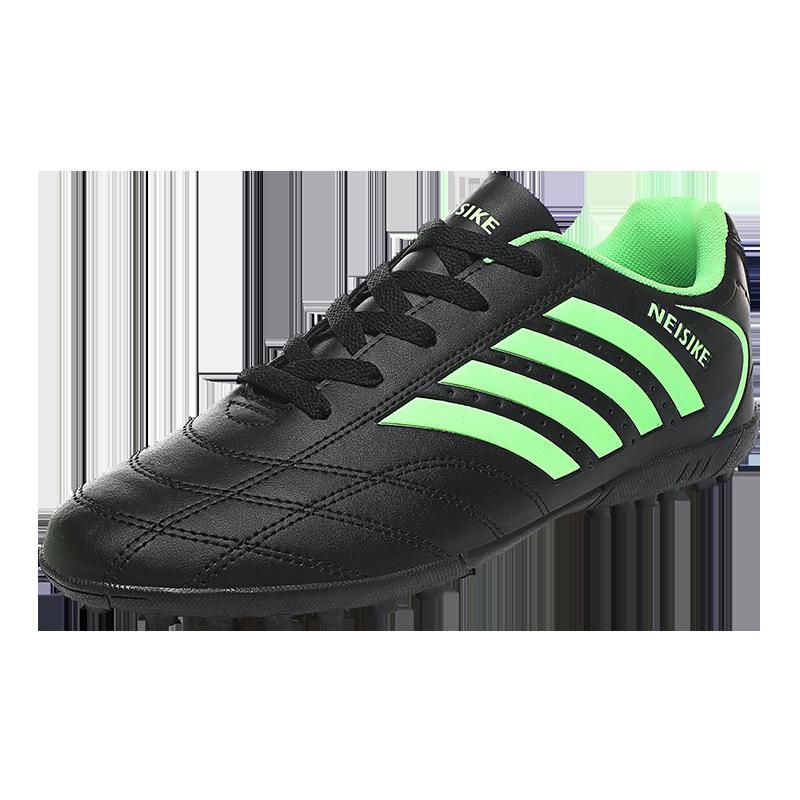 

Фабрика занимается дистрибуцией футбольной обуви для детей, мальчиков и учеников начальной школы, девочек, обуви для сломанных ногтей, тренировочной обуви, обуви для соревнований по футболу. 44