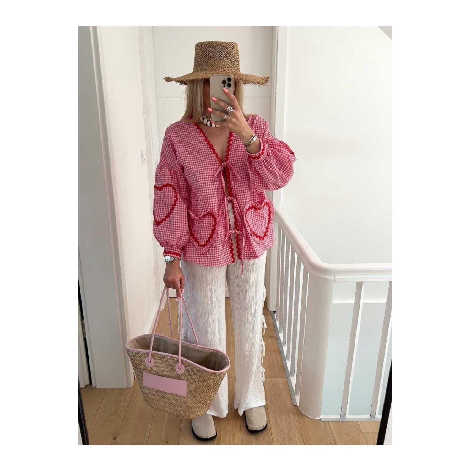 

Рубашка в клетку с завязкой в ​​виде сердечек M красный