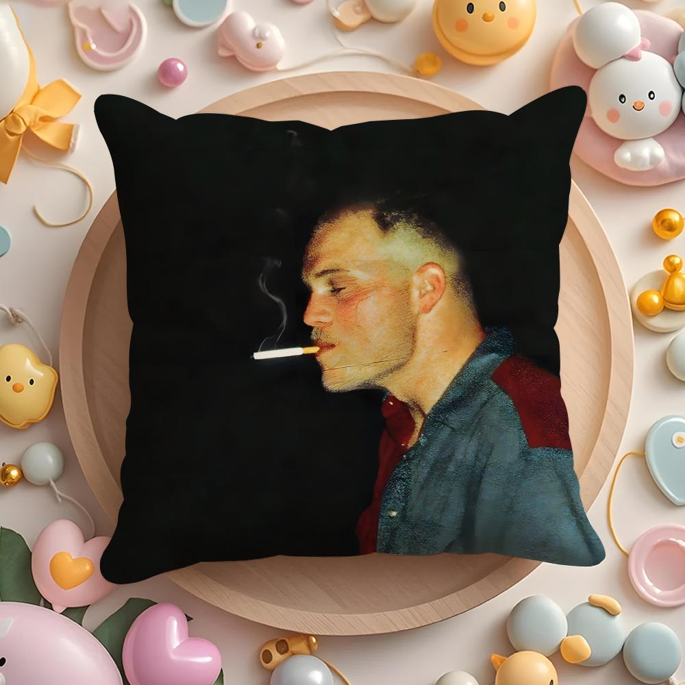 Singer-songwriter Z-Zach Bryan Cushion Cover Home & Car Multi-Scene Pillow Cover - Reversible, Soft & Durable for Daily Use 30X30cm