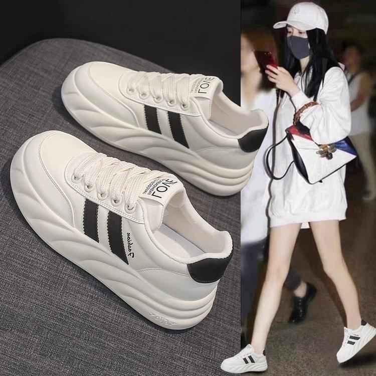 

Little white shoes women s 2025 new summer campus explosion breathable casual sports shoes women s thick baseplate shoes women s bread shoes 35 чёрный