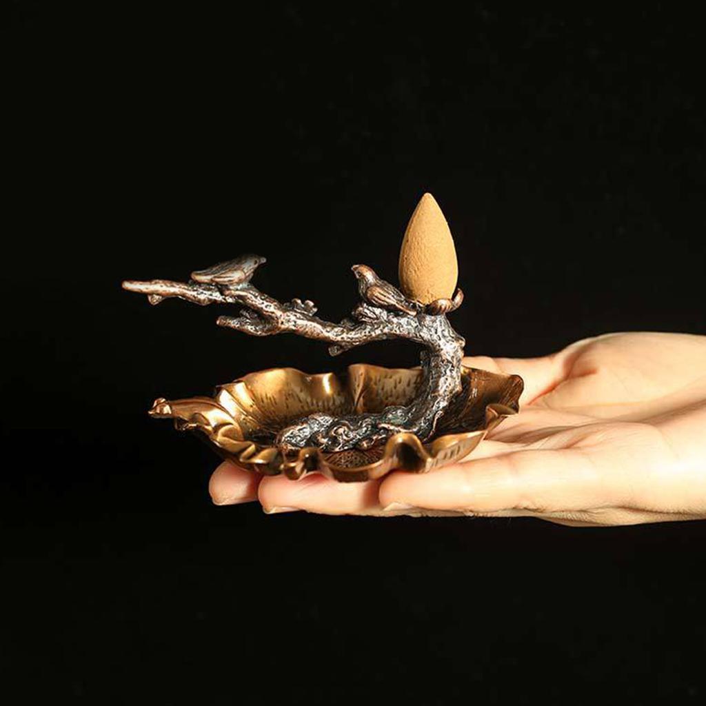 Vintage Metal Tree Branch Backflow Incenses Holder Waterfall Incenses Cones Burners for Meditations and Relaxation Space