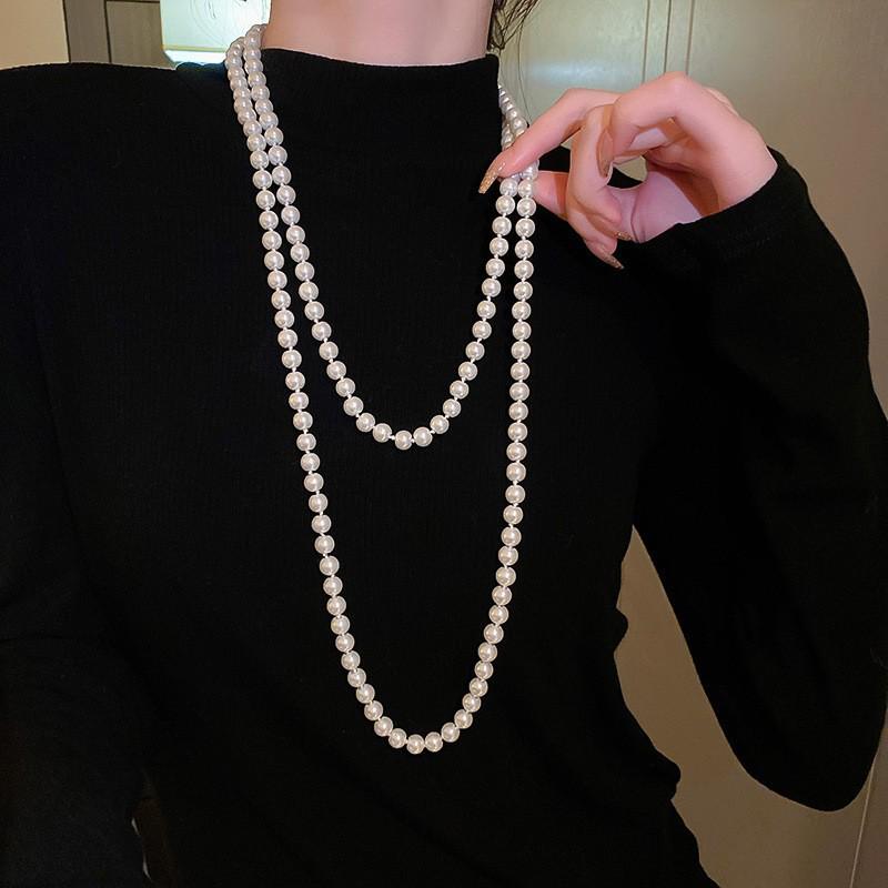 Elegant Minimalist Long Pearl Necklace - French Light Luxury High-End Women's Sweater Chain