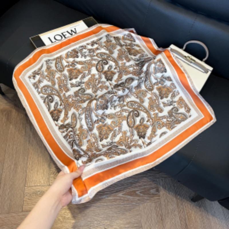 Silk scarf 71 * 71 imitation silk square scarf Korean atmosphere neck silk scarf flower pattern flower polka dot scarf