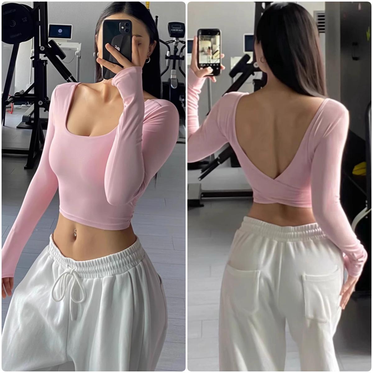 

Женский спортивный топ с V-образным вырезом и крестообразной спиной, с фиксированной накладкой на грудь для занятий йогой и пилатесом — с длинными рукавами и открытой спиной Large