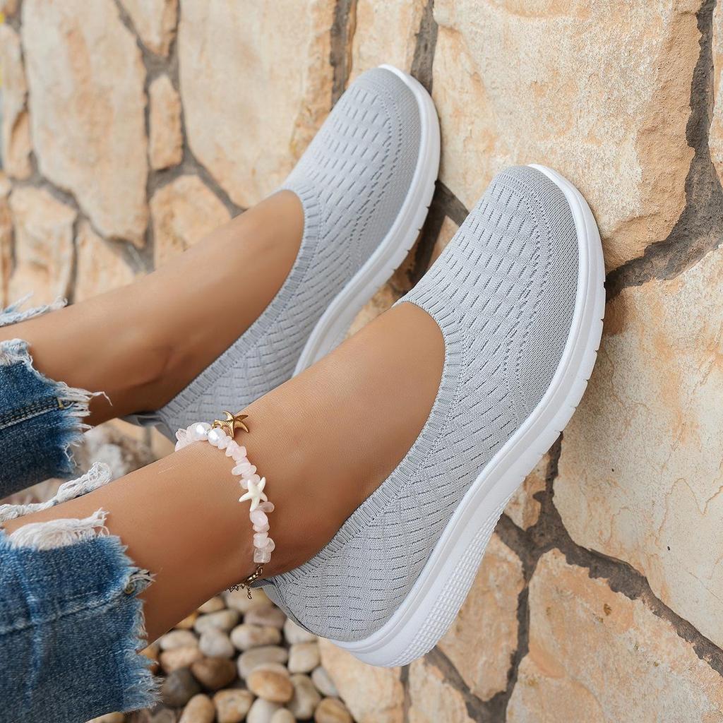 Summer 2025 Women's Low-Cut Slip-On Breathable Casual Shoes - Soft Sole for Comfort
