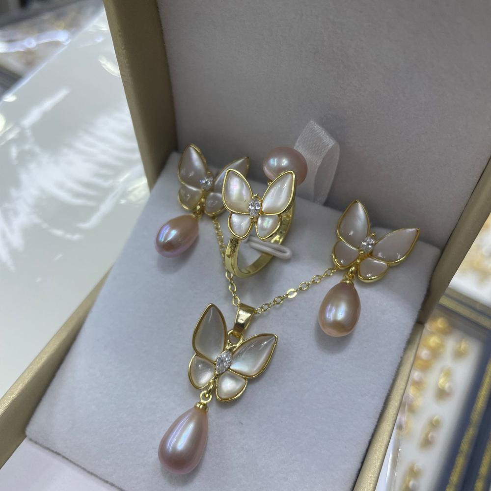 Natural Freshwater Pearls Fashion Butterfly White Shell Jewelry Set Pendant Necklace Ring Earrings Fine Wedding Jewelry
