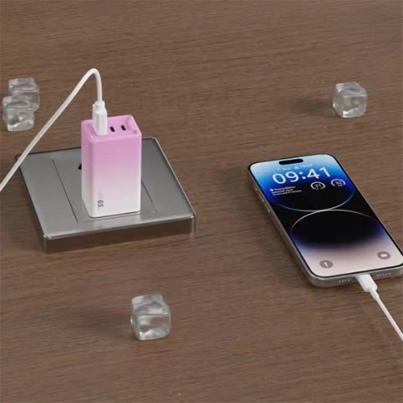 USB Type C Charger With Gradient Shell 65W Fast Charging 3-Port USB-C USB-A Adapter Plug For EU/US For iPhone