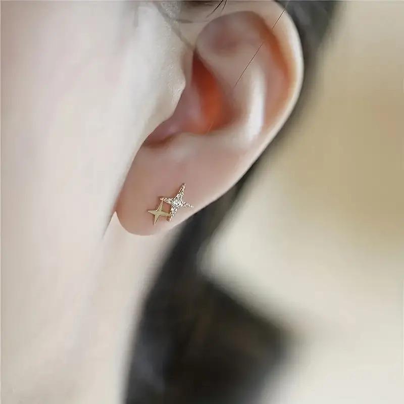 

Women Minimalist Double Four Point Star Rhinestone Stud Earrings 1pair золотой