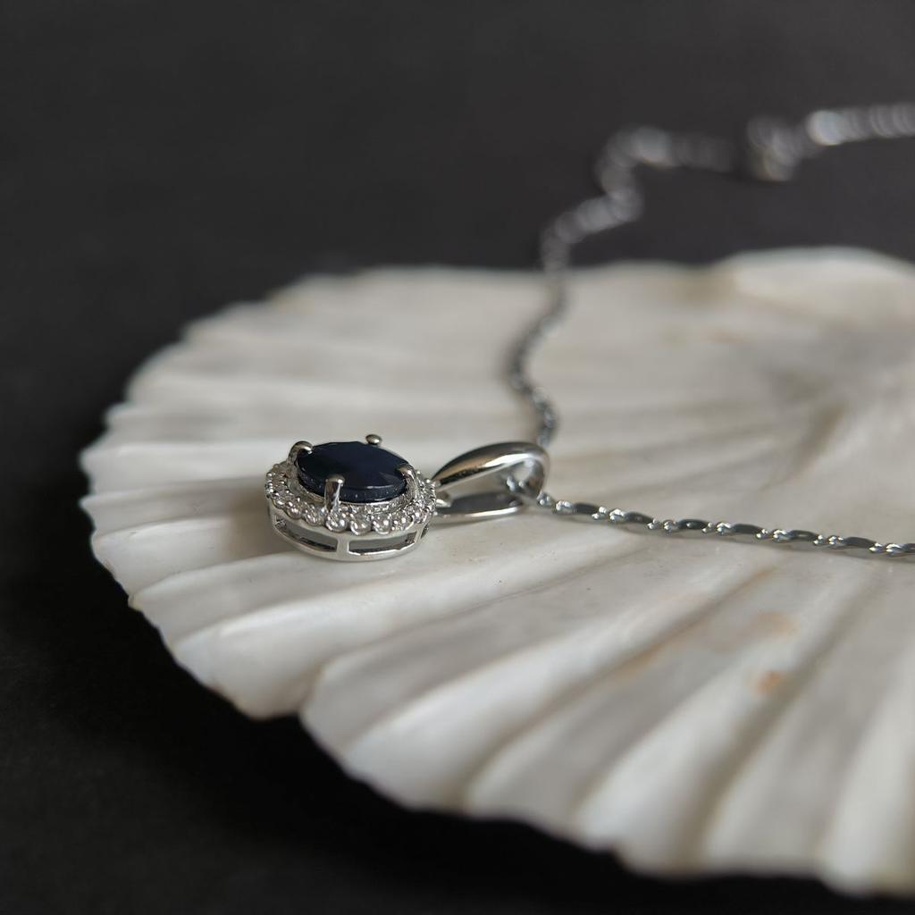 Серебряная подвеска с сапфиром 2.995ct, фианитами (2180883)