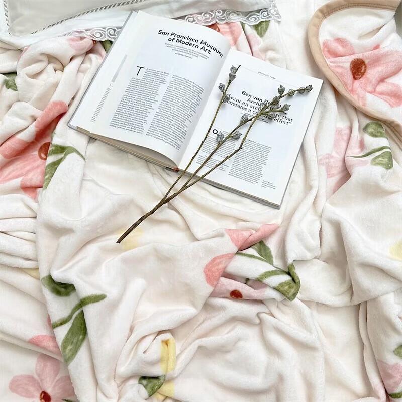 Mercury Home Weifeng Flannel Blanket