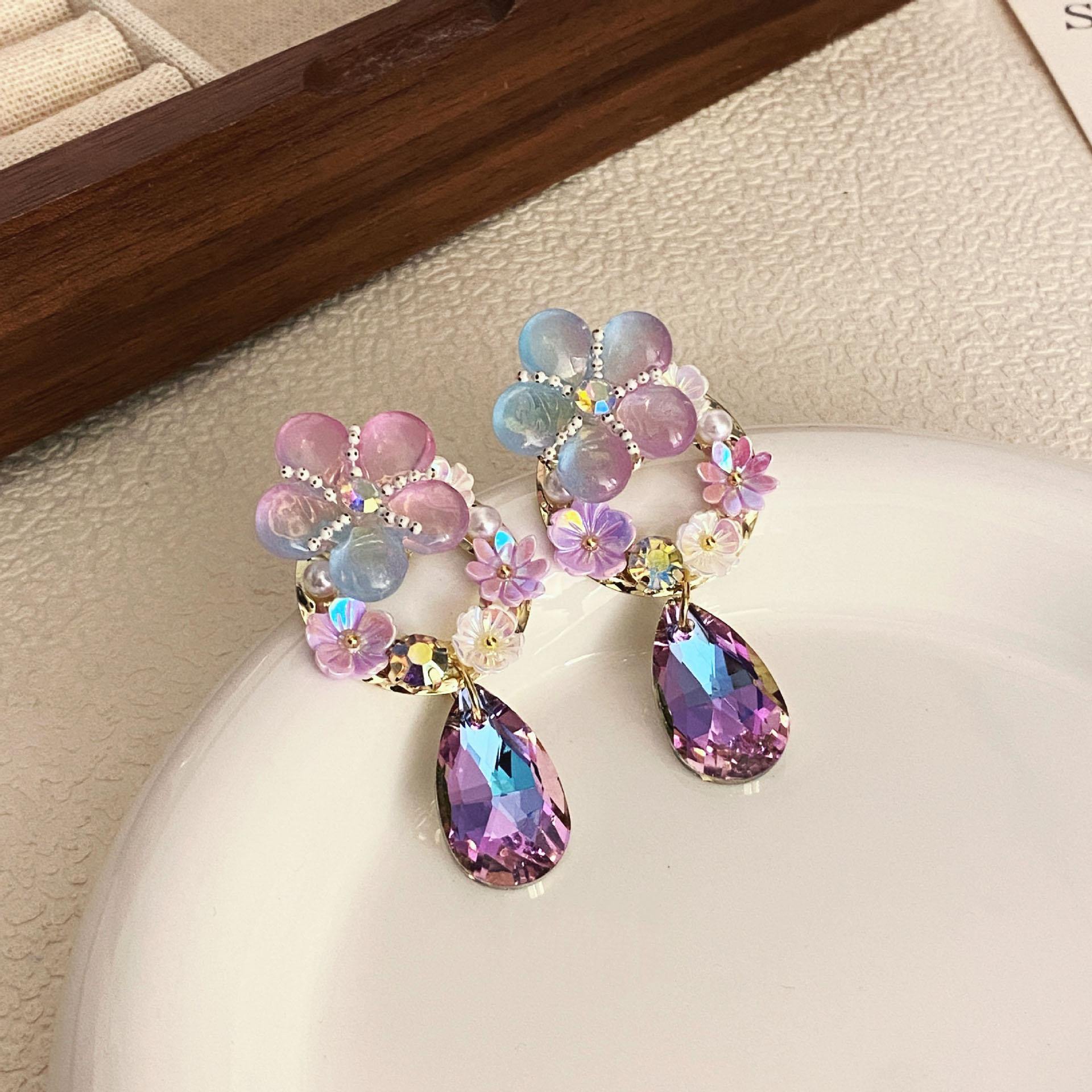 

Новые серьги с кристаллами в виде цветка, простые, преувеличенные, в виде цветка, серьги-подвески, женские свадебные украшения, изысканные подарки