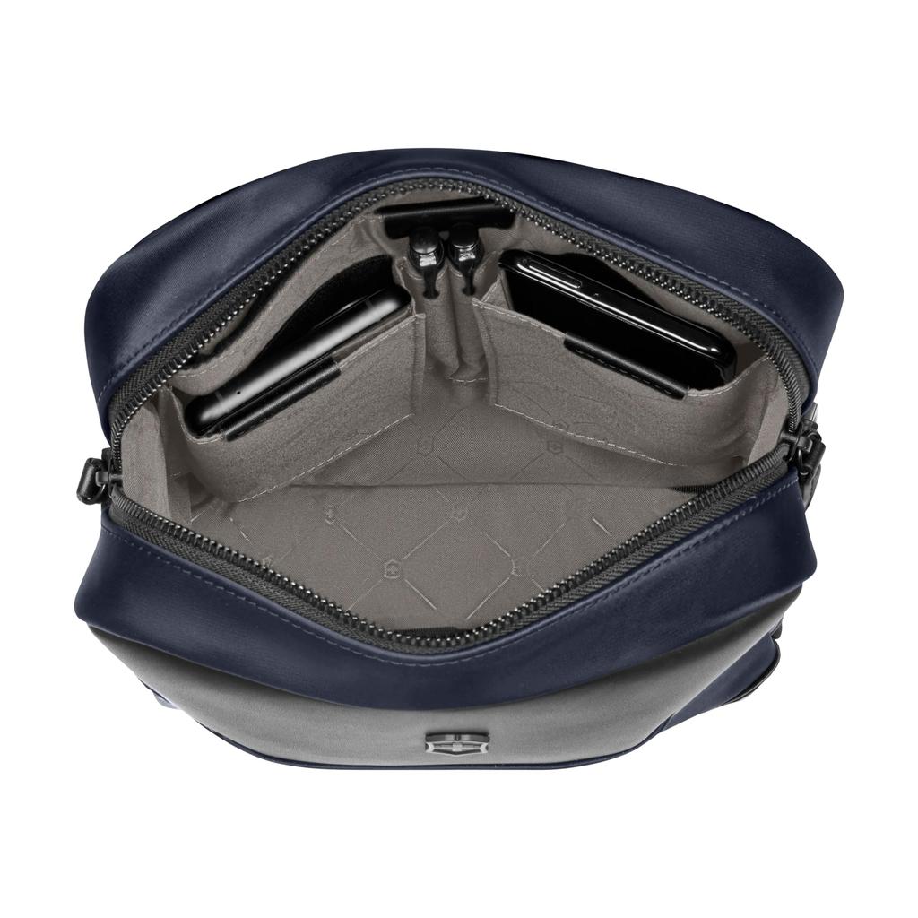 Victorinox Alox Nero Crossbody eine coole und urbane Umhängetasche für Männer und Leicht und diese 6L Tasche ist perfekt für oder crossbody Erhältlich in ocean