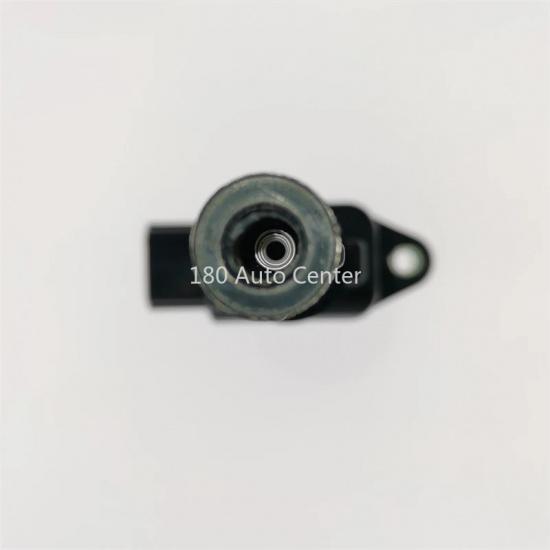 PE2018100A ATENZA CX-3 CX-5 Ignition Coil For Mazda 2.0L 2.5L Engines