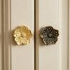 Brasses Flower Cabinet Pattern Knob Kitchen Cabinet Door Handle For Elegant Furniture Hardware Suitable For Humid Environment