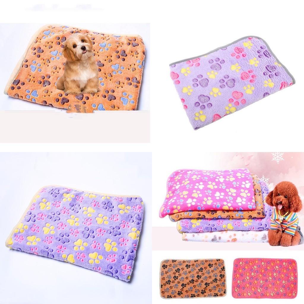 Coral Velvet Dog Kennel Pad Pet Blanket For Autumn And Winter Warm And Comfortable