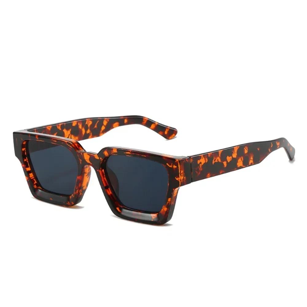 Luxury Sunglasses Thick Frame Uv400 Sunglasses Designer Eyewear Personalized Square Sun Glasses For Outdoor Activities Fashion
