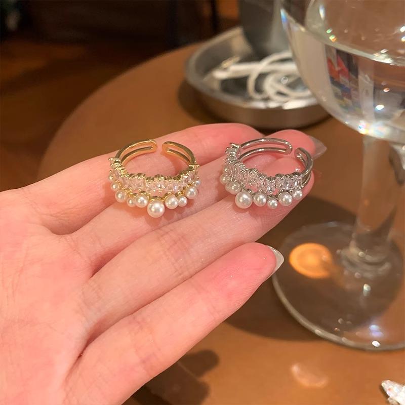 Double-layered Open Ring with Starry Pearl Design, High-end Luxury, Niche Style, Fashionable Ring.