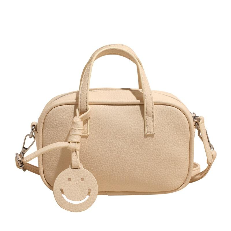 Popular fashion messenger small bag women's 2025 spring and summer new retro shoulder bag small square bag
