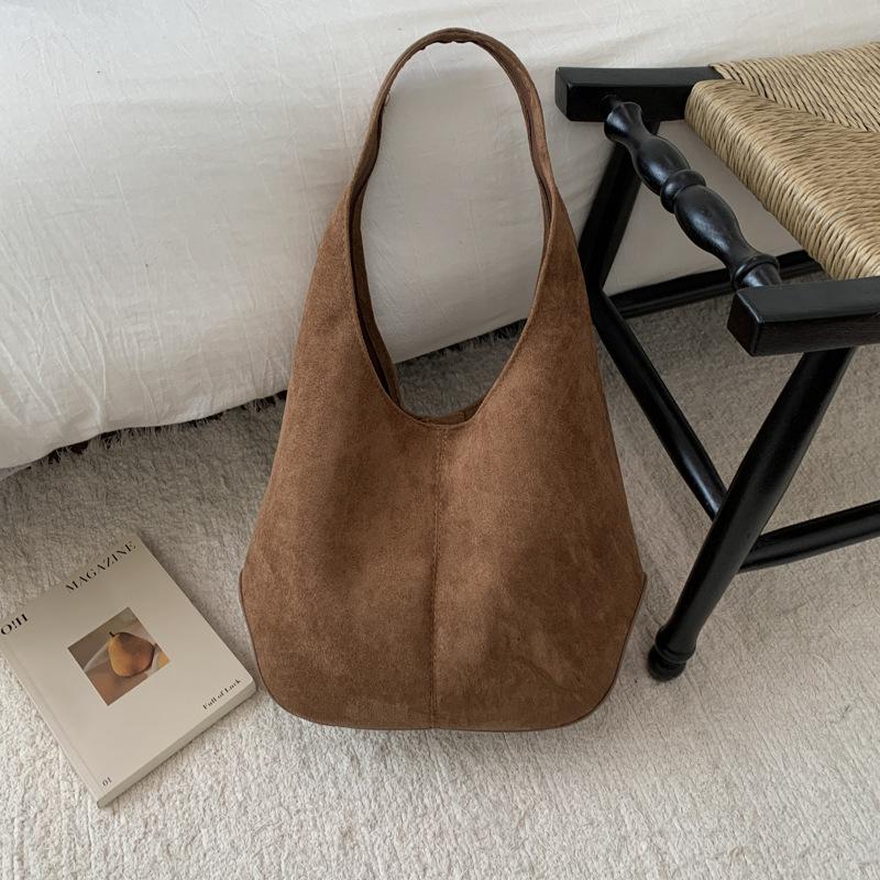 Lazy Wind Large-capacity Suede Bag New Simple Shoulder Underarm Bag Retro Commuter Portable Tote Bag