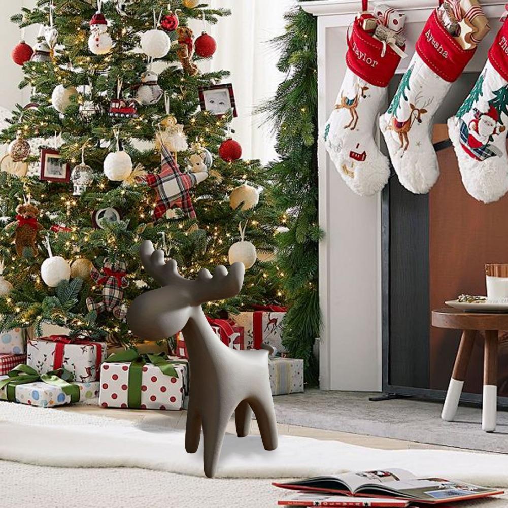 Nature-inspired Home Decor Reindeer Figurine Home Decor Small 3d Printed Reindeer Figurines for Christmas for Tv for Wine