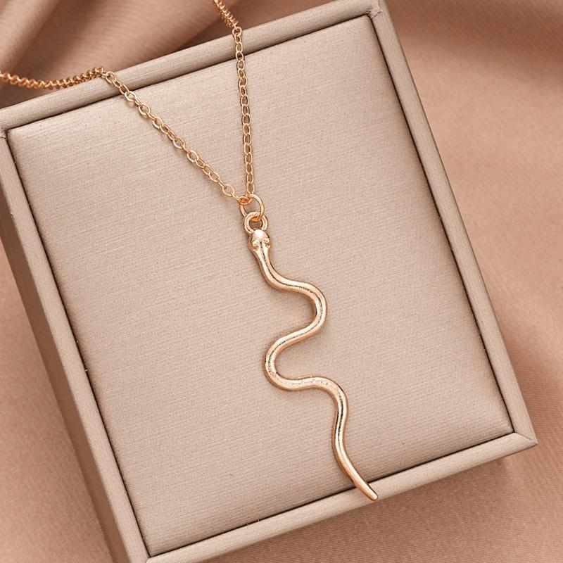 Dainty Serpents Neck Chain Jewelry Distinctive Gold/Silver Snake Pendant Necklace Neckchain Charm for All Occasion