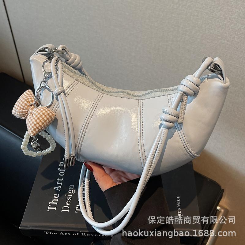 Niche design bag women's spring and summer 2025 new fashion one shoulder crossbody croissant bag high-end underarm dumpling bag