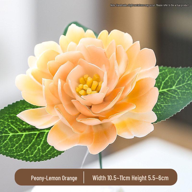 Handcrafted Ceramic Flowers, Preserved & Artificial Bouquets, Home Décor, Display Items, Travel Souvenirs, and Cultural Gifts.