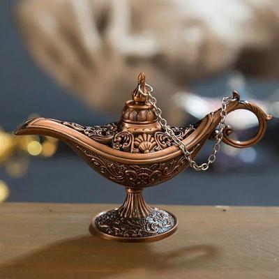Bruciatori di incenso retrò in bronzo per la casa Artigianato in metallo europeo Lampada dei desideri Stufa per aromaterapia Vecchia placcatura Decorazione per la casa Regali