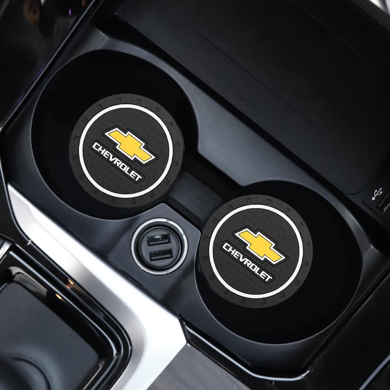 APT2 2Pcs Silicone Coaster Car Water Cup Pad Anti-slip Mat Auto Interior For Chevrolet Camaro Colorado Cobalt Silverado Beat Groove